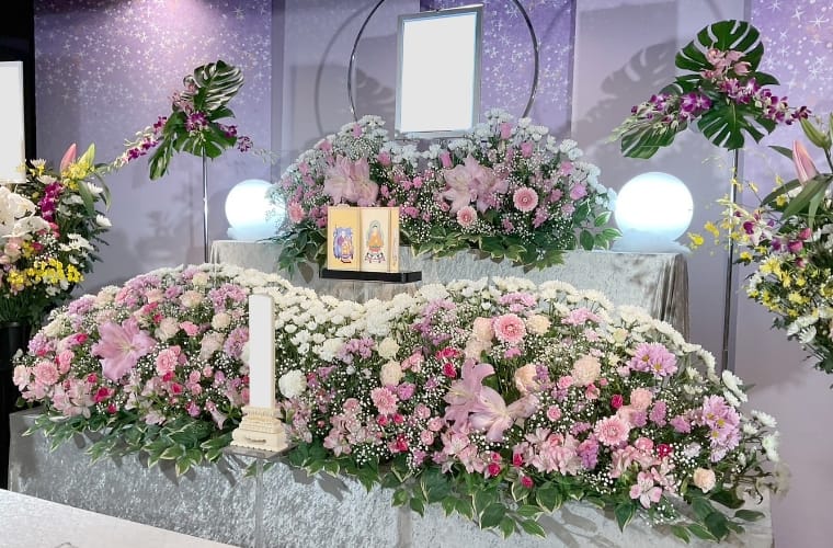 生花祭壇 価格¥175,000(税込)